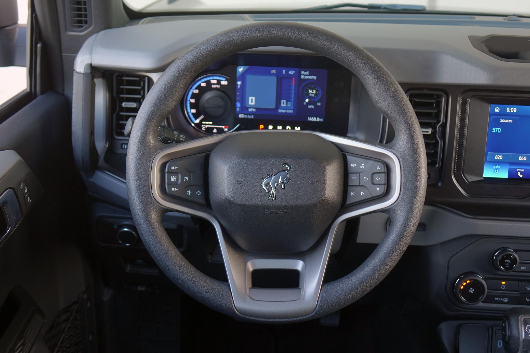 2022 Ford Bronco 4-Door Base - Photo 4