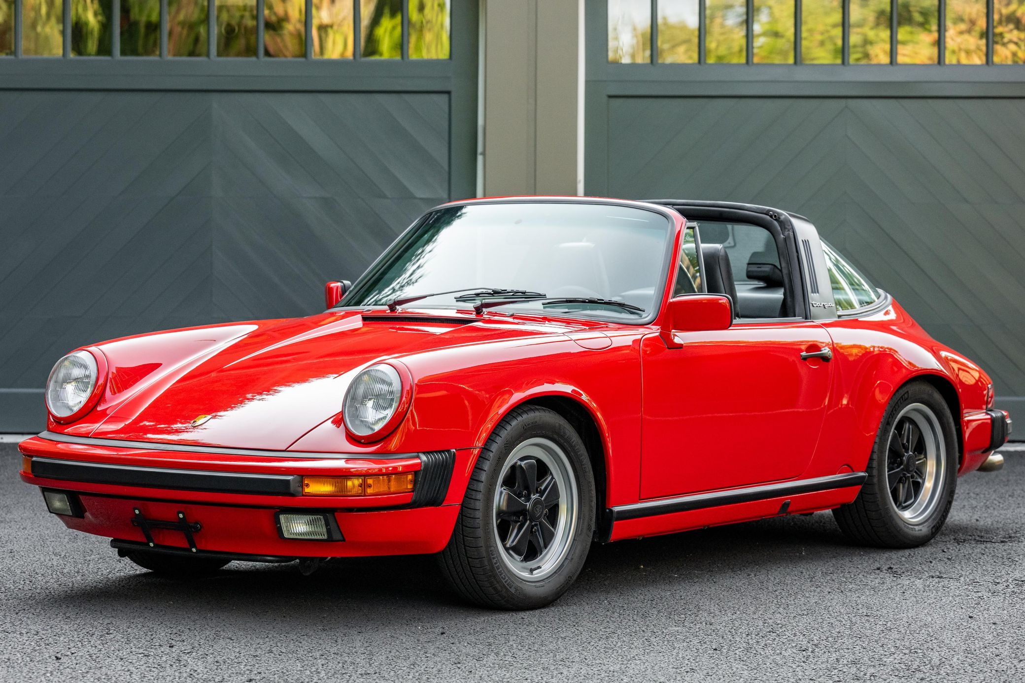 1987 Porsche 911 Carrera Targa