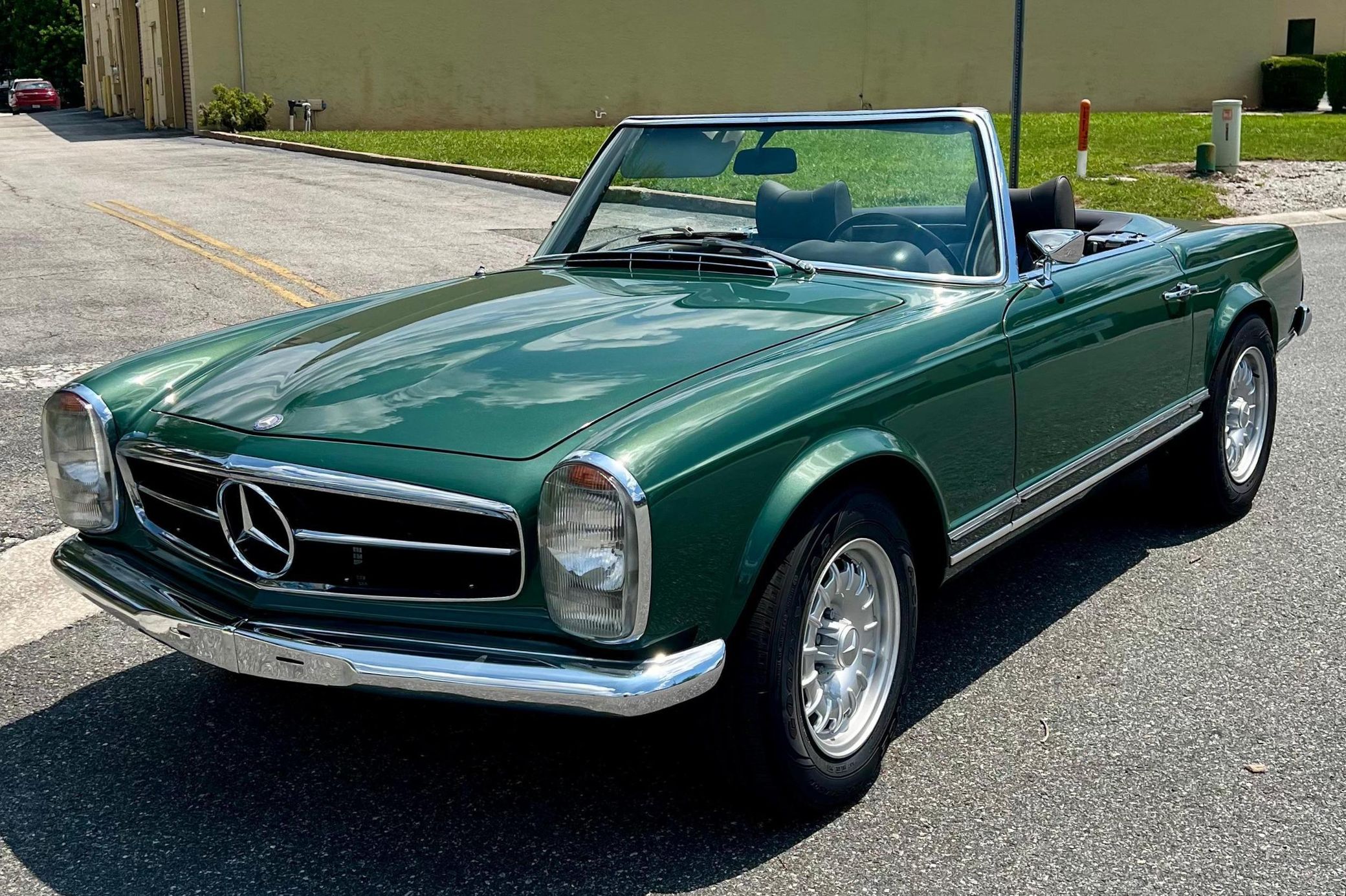 1969 Mercedes-Benz 280SL